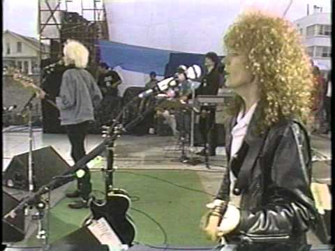 'Til Tuesday - Voices Carry (Live Florida 1987 - MTV Live Spring Break).vob