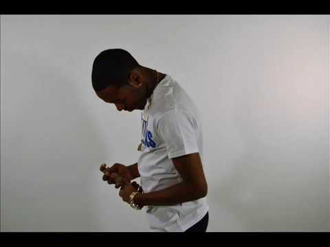 Chiief2xs - "Plottin"  (Audio)