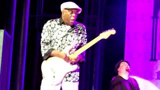 Buddy Guy  &quot;Hoochie Coochie Man / She&#39;s 19 Years Old&quot;