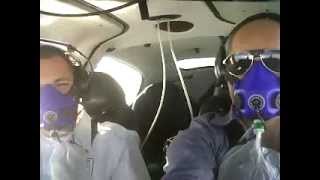 preview picture of video 'n966mg Cirrus SR22 at 25000 feet'