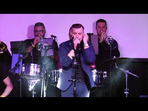 OSCAR ARRIAGA -  Tributo a  Celia Cruz ( LIVE)