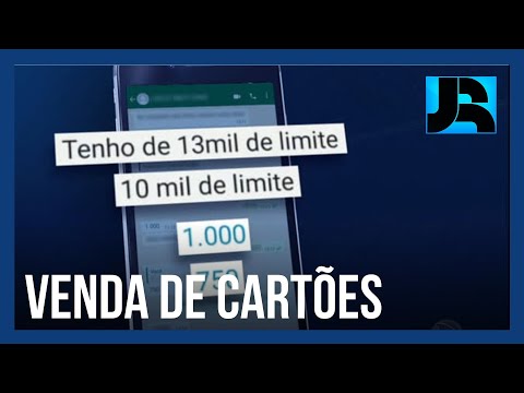 Criminosos negociam cartões de crédito roubados ou clonados em sites de vendas e pelas redes sociais