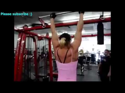 Female bodybuilder hard training   Motivation