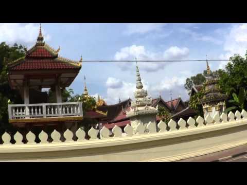 Indo de Nong Khai, na fronteira com a Tailândia, para Vientiane, no Laos