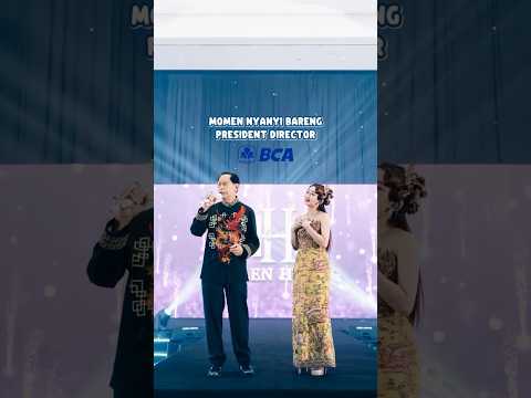 Ternyata Presiden Direktur BCA pak @jahjasetiaatmadja jago nyanyi lagu mandarin 🥰♥️