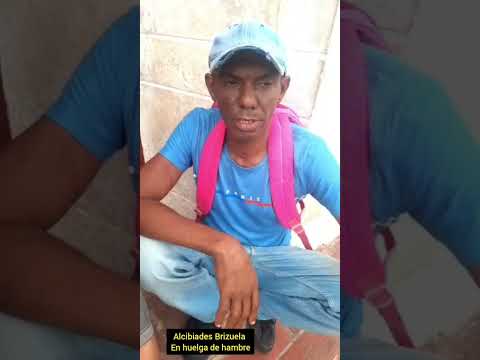 Débil visual en huelga de hambre en Parque de San Antonio de los Baños.