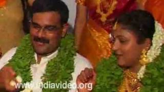 Sharing the bliss in Hindu marriage