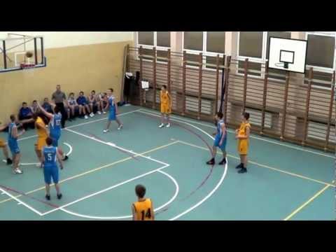 Kadeci.    Gimbasket 15 Białystok - Żubry I Białystok