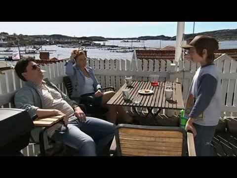 En scen ur Predikanten SVT, kusin Conny med familj stannar lite för länge