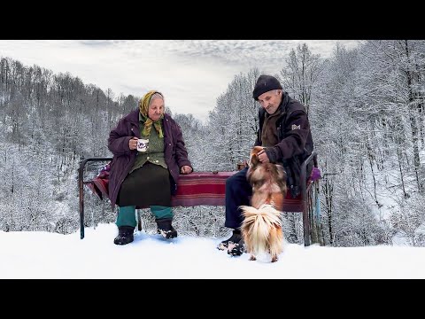  
            
            Секреты зимнего приготовления еды: общение с соседями и забота о семье в холодное время года

            
        