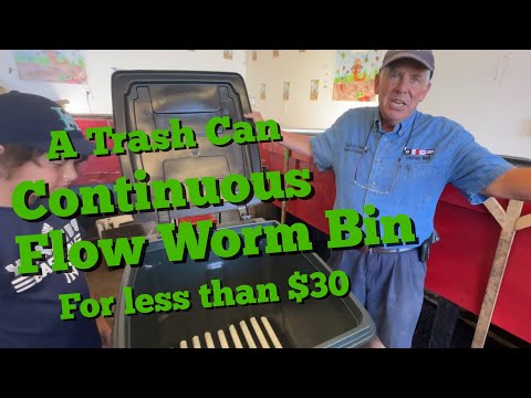 DIY Trash Can Worm Bin