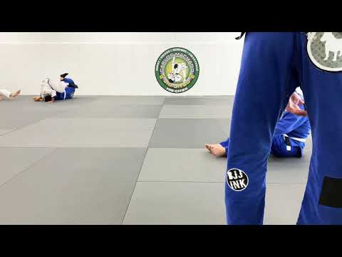 2020-09-05 - Leslie vs. Professor Greg Hamilton ⬛️⬜️🟥⬛️ @ www.CarlosMachadoJiuJitsuMidCities.com