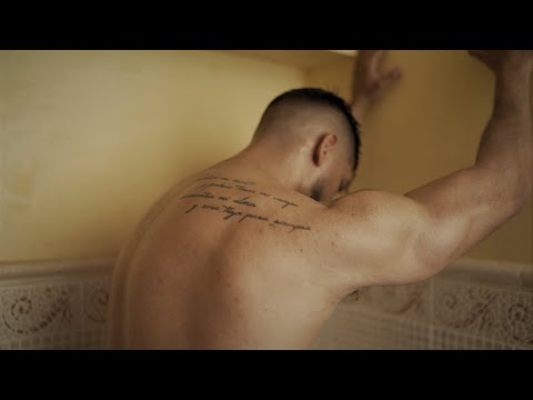 PYLLO CORTES - SI TE DEJA SOLA (VIDEOCLIP OFICIAL)
