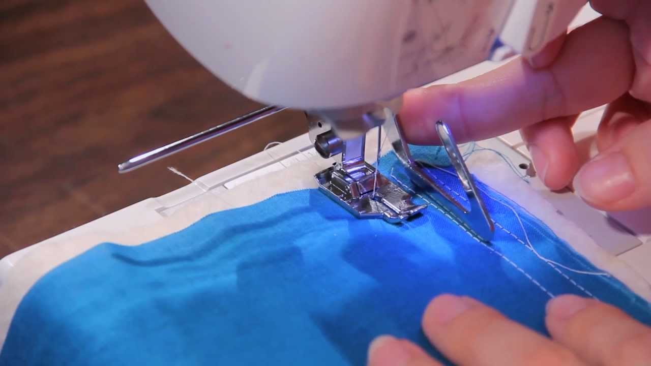 How To Use A Quarter Inch (1/4)  Foot & Quilting Guide Bar