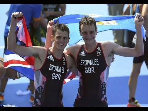 Alistair Brownlee has won gold medal of the Olympics, his younger brother Jonny in the triathlon