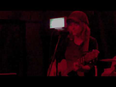 'Every Cloud' live - Paperplain