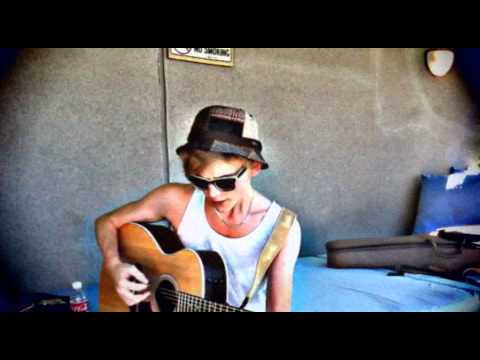 Ulrik Munther - The Box (Live in Burbank, CA)