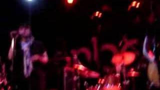 Meg and dia Courage Robert with special intro!!!