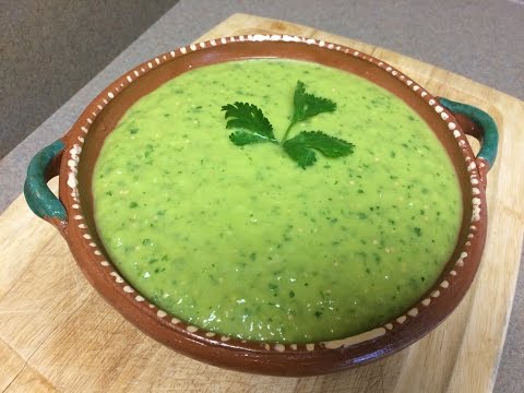 download lagu mp3 mp4 Salsa De Tomatillo Y Aguacate, download lagu Salsa De Tomatillo Y Aguacate gratis, unduh video klip Salsa De Tomatillo Y Aguacate