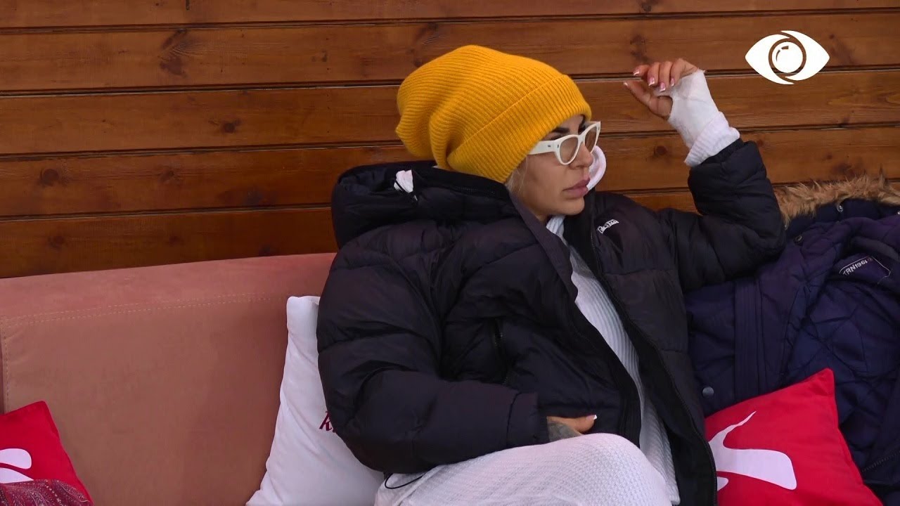 “Ishte fryrë dje”/ Valbona flet për debatin me Armaldon