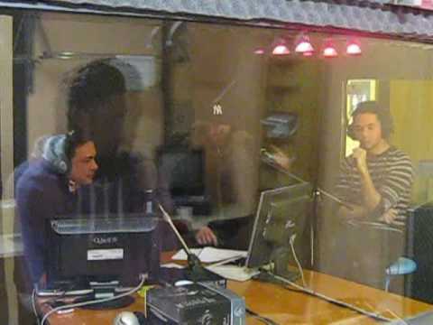 Stranoverso - Need of love - LIVE @Dabliuradio 19/01/2010