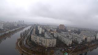 [問卦] 一下湧進3萬人觀看烏克蘭市區live