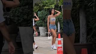 Download lagu I like this beautiful ladyboy outfit! ✨️🤩 Pattaya, Thailand. #travel #thailand #pattaya #ytshorts mp3