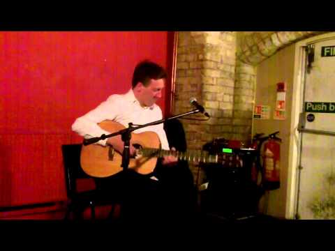 Clive Carroll plays Mississippi Blues