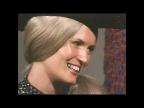 Country music star Lynn Anderson