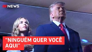 Trump é vaiado durante execução do hino em jogo da NBA | TEMPO REAL