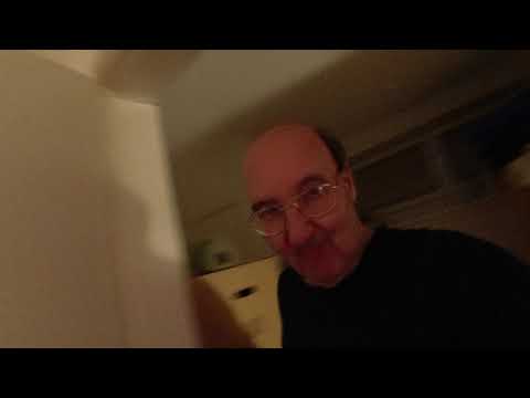 MongoTV_12388 - Del 2 - Pakker BILLIGT FRISK RUGBRØD Fra LIDL Ned i FRYSER Sent ONSDAG AFTEN