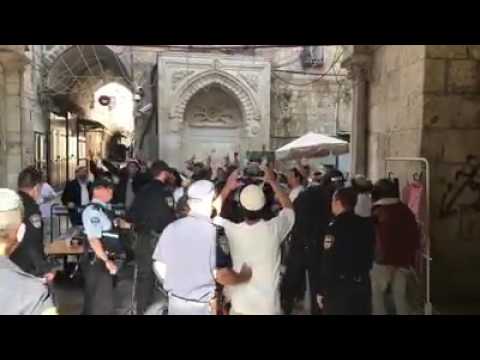 Yom Yerushalayim shachris outside Shar Barzel