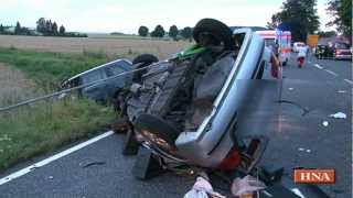 preview picture of video 'Unfall auf Bundesstraße 254 bei Gebersdorf: zwei Tote'