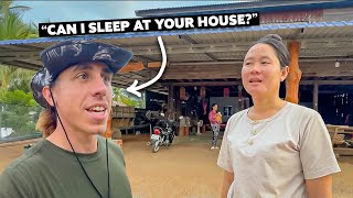 Asking Strangers to Sleep in Their Home in Cambodia 🇰🇭