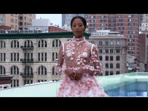 Flying Solo Fall/Winter 2022 Runway Show #5 | VRAI Magazine