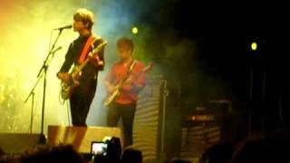Weekend Wars - MGMT - Dockville 2009 (boogie down :D)