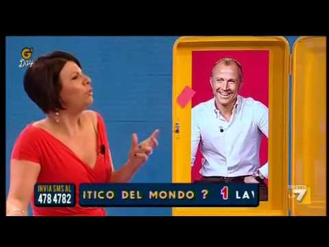 G'DAY con Geppi Cucciari 21/04/2011 - Dillo in 7 secondi