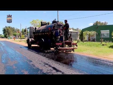 Zona Oeste: Localidad de Cerros Azules suma 3mil metros de riego asfáltico