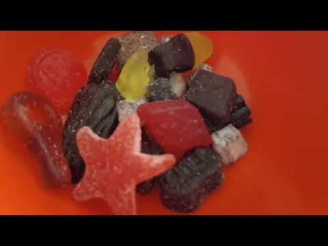 MongoTV_8957 - SPISER SKÅL SLIK FREDAG AFTEN