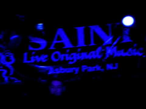 TRE-L,PRYME,RICH MAHOGANY TONE LIV