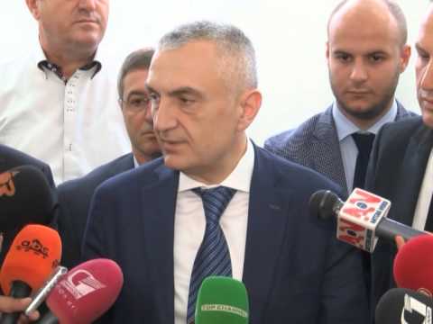 EDHE MESHKUJT NE FASONE HAPET NE SHKODER QENDRA E RE E FORMIMIT PROFESIONAL LAJM