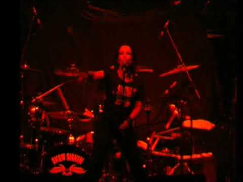 Skew Siskin live in Dijon France - Jesus Of Cool