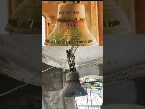 Exploring Santo Domingo de Guzmán, Sonsonate, El Salvador.