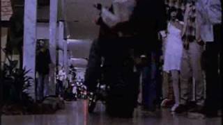 Zombi - Dawn Of The Dead (with Goblin soundtrack) - clip 4/5