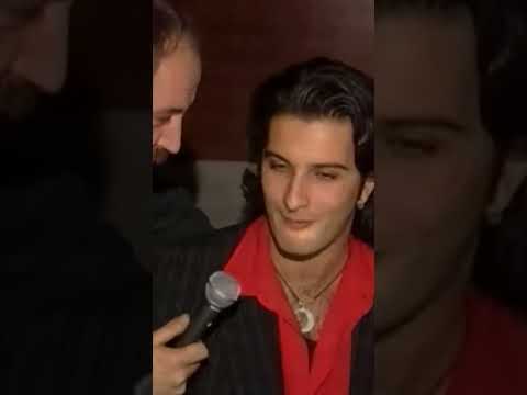 Tarkan'a eşcinsel misin sorusu (1993) #shorts #atakımı #savaşay