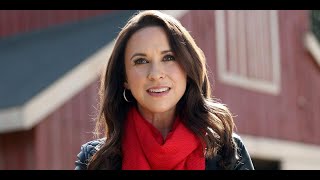VIDEO: Hallmark Fans Are So Emotional After Lacey Chabert Posts Rare Family Instagram