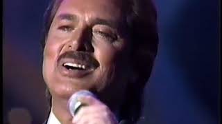 ❤WRAP YOUR ARMS AROUND ME❤ (LIVE)