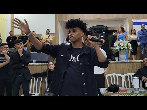 VEJA O QUE ACONTECEU NA IGREJA QUANDO ELE CANTOU 😭 Eliwelton Raymond - Sala de Adoração