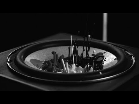 Space 92 - The Bass (Original Mix)