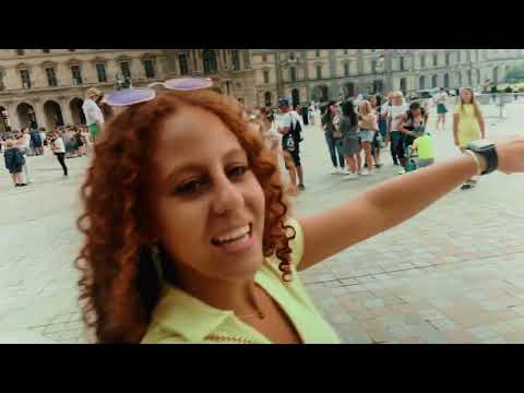 AirlineJay - Run Off To Paris